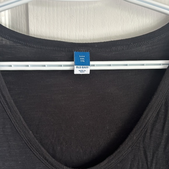 OLD NAVY long sleeve - Picture 2 of 2